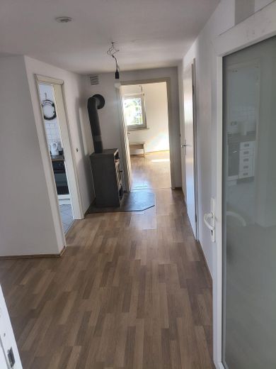 Helle 3 Zimmer Wohnung in 84085 Langquaid – Foto 1