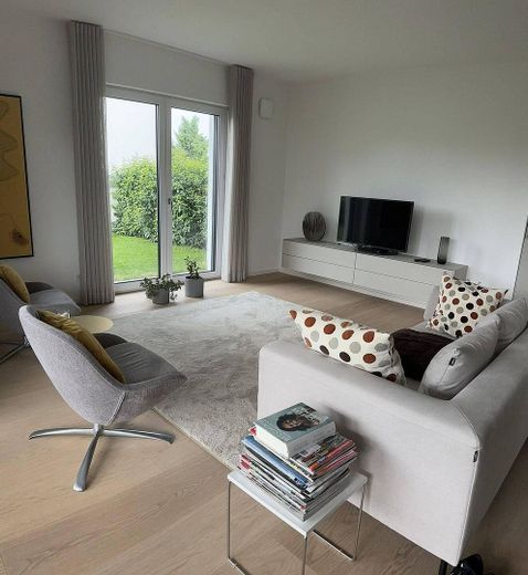 Alternative zum Reiheneckhaus – Terrassenwohnung mit Neubaukomfort – Wohnbereich
