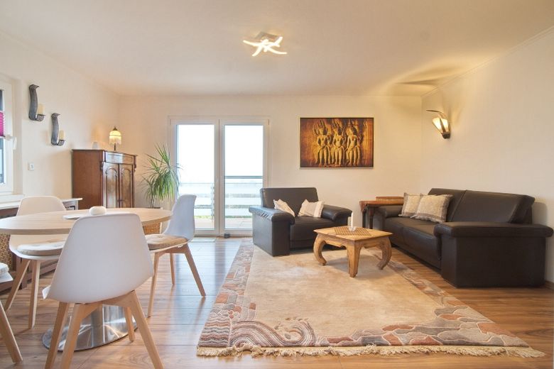 Surrounded by greenery: Spacious apartment with balcony on the Tippelsberg hill and nature conservation area; short journey time to city centre – f6e23ec04bf4782d51271a652db342503fb53924.jpg
