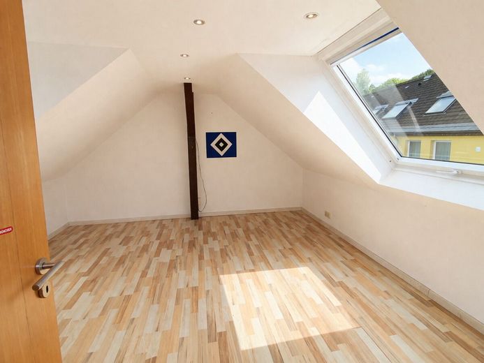 Charmantes Reihenmittelhaus auf Helgoland-Oberland mit ausgebautem Dachgeschoss und 2 Terrassen – Schlafzimmer DG