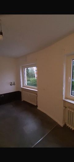 Maintal: pacchetto di tre appartamenti in una piccola unità residenziale, ristrutturati con finiture di pregio, senza commissioni – 3 ZW Küche