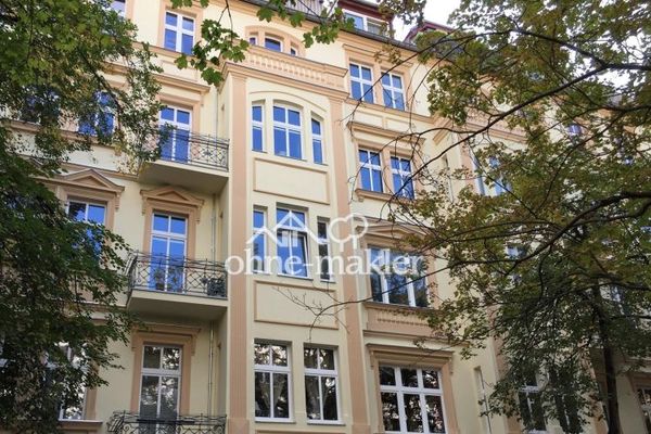 sanierte Wohnung in Wilmersdorf Seitenflügel leerstehend
