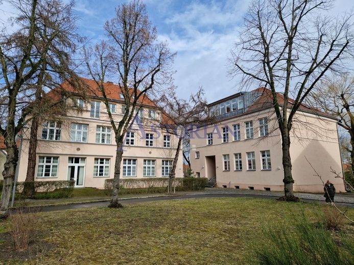 Kapitalanlage mit hoher Rendite
vor den Toren Berlins – Gebäude