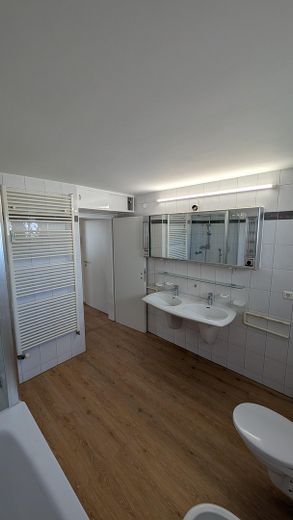 Großes Lichtbad