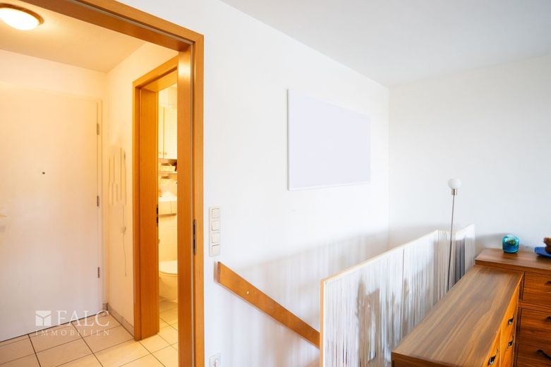 Casa nella casa - appartamento maisonette con giardino in posizione top - tranquillità, spazio e qualità della vita – Diele OG