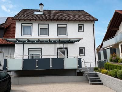 ZUHAUSE IN RUHIGER LAGE UND MIT AUSBAUPOTENZIAL – 1782852307_59803c.jpg