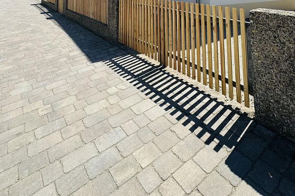 4/5-room apartment with garden share (first occupancy after complete renovation)