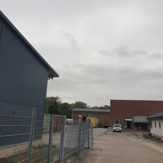Trasteros, nave de 600/700 m², oficinas, plazas de aparcamiento en nave (turismos, autocaravanas), superficie al aire libre, contenedores – Foto 5