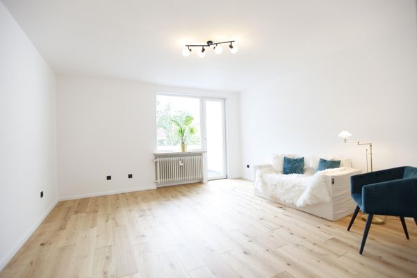 MODERN 2-ROOM APARTMENT WITH BALCONY + GARAGE
