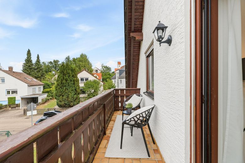 Sofort einziehen – Doppelhaushälfte mit pflegeleichtem Garten in Senden – Balkon