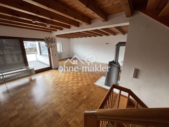Großzügiges Reihenhaus mit Galerie, Kamin, Solaranlage und Einliegerwohnungspotenzial – Foto 1