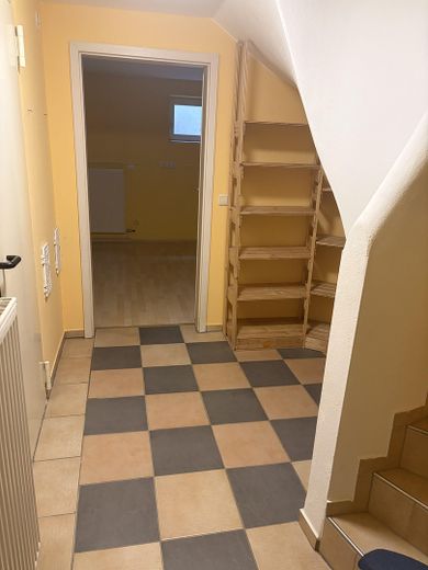 Ready to move in - familienfreundliches  Reihenmittelhaus mit angelegtem Garten, modernisiert – Photo 19