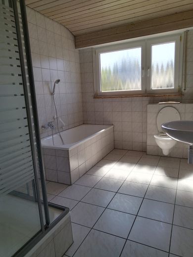 Traumhafte 4-Zimmer Wohnung im 1OG mit Dachterrasse – Foto 6