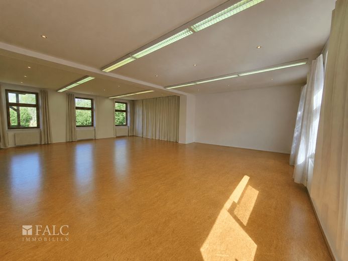 *Historisch und gemütlich mit viel Platz* - FALC Immobilien – EG Hobbyraum/ Wohnzimmer