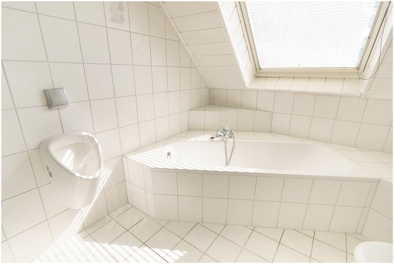 Urinal / Badewanne