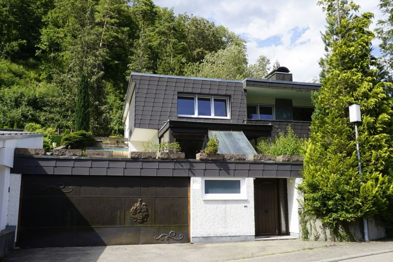 ***Kaufpreisreduktion! Ihr Gebot bitte! Exquisite Villa in Traumlage! Haus, Kauf, Albstadt*** – Bild 1