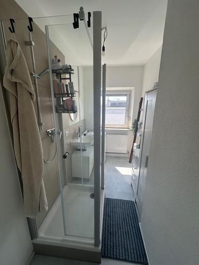 Zentrumsnahes WG-Zimmer mit Münsterblick – Bad