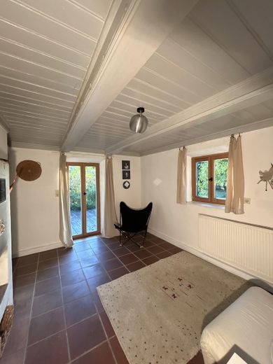 Modernisiertes Bauernhaus mit vielen Möglichkeiten in großem Grundstück – Foto 15