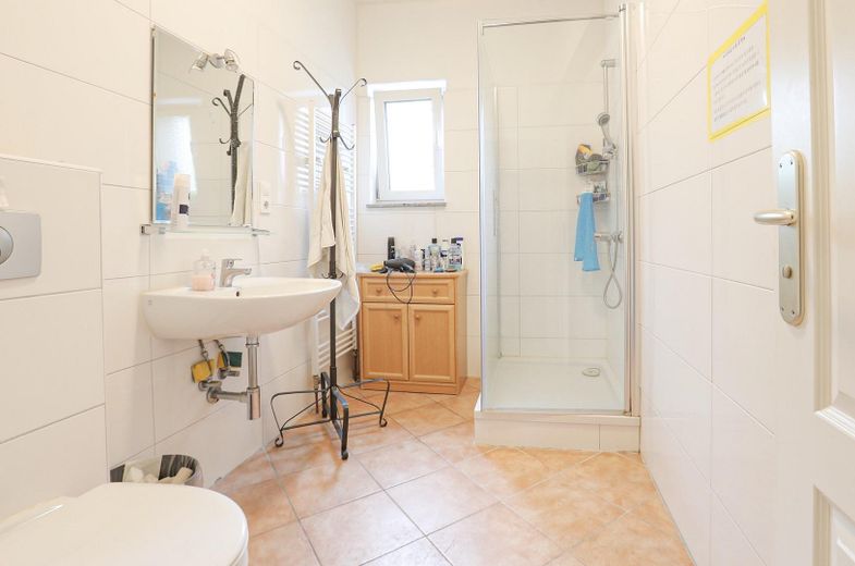 Casa a schiera trifamiliare in posizione tranquilla e verde di Hamburg–Heimfeld – Photo 4