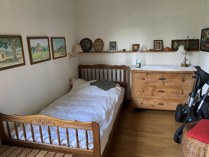 EG Arbeits/Schlafzimmer