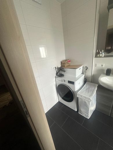 Moderne 3-Zimmer-Eigentumswohnung mit Westbalkon, Tiefgarage und Aufzug in begehrter Lage von Stein – Foto 14