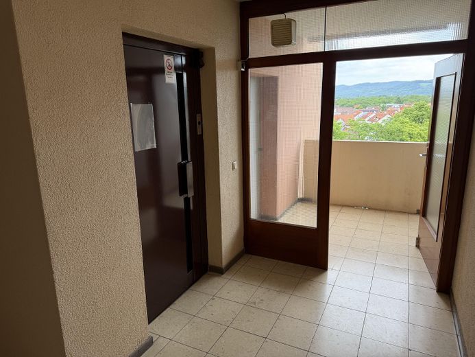 Eingangsbereich vor Wohnung
