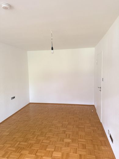 Ankommen und wohlfühlen: Helle 2-Zimmer-Wohnung im Zweifamilienhaus in Herne-Eickel – Schlafzimmer