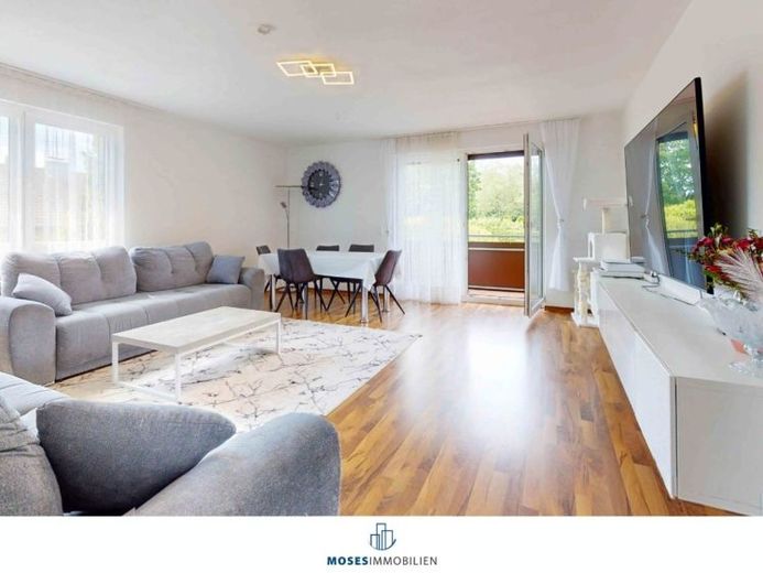 Bezugsfreie, modernisierte 4-Zimmer-Wohnung mit Balkon & Stellplatz in Delbrück-Ostenland – फोटो 1