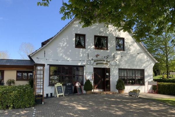Restaurant incl. Ferienhaus in Top Lage, im „Nordseebad Burhave!“
