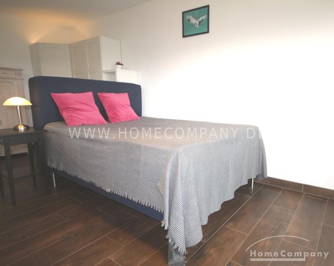 Sehr schöne und neuwertige 1-Zimmerwohnung mit Balkon in ruhiger Lage – 70f8fce0d6851d5ce6901199120126363b940c85.jpg
