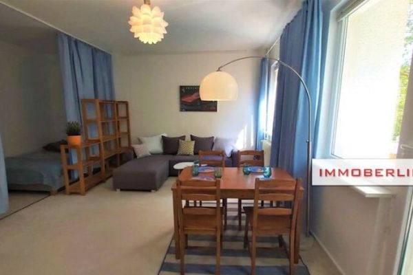 IMMOBERLIN.DE - Lichtdurchflutete Wohnung mit ruhigem Südbalkon in gefragter Lage