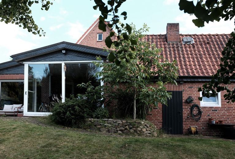 Euer Haus im Grünen: 192qm, großes Grundstück, Altbau-Charme – Garten