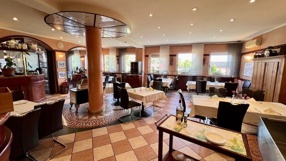*** Attraktives Wohn- und Geschäftshaus im Boxheimerhof in Bürstadt *** – EG Restaurant Ansicht 2
