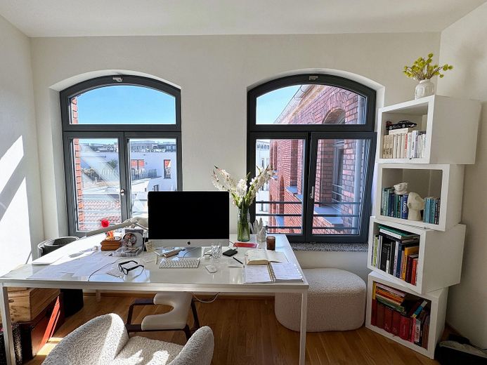 Kernsanierter Klinkerbau: 3 Zimmer, 102 m², Fußbodenheizung, Eichenparkett, Blick Lorenzkirche – Foto 9