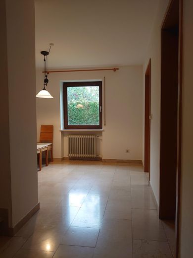 Flur mit Esszimmer