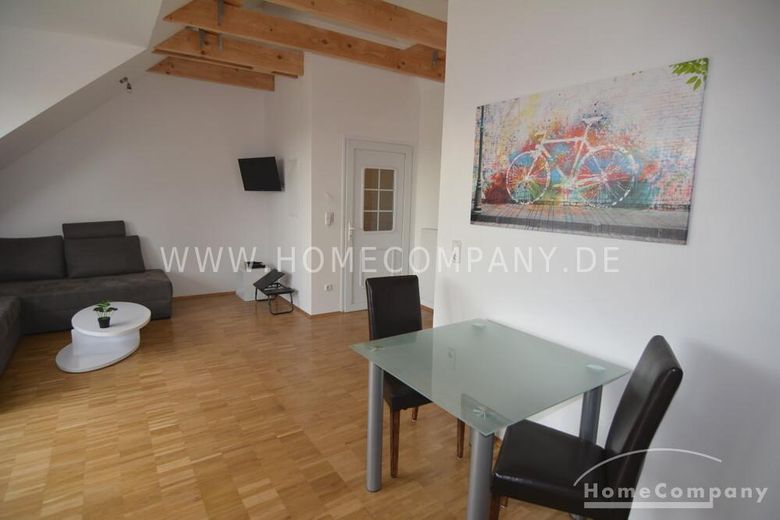Tolle, zentrale Dachgeschoßwohnung in Kiel, möbliert – e56e840dcea485667a38d4a0b1f1e4cc53cd78fb.jpg