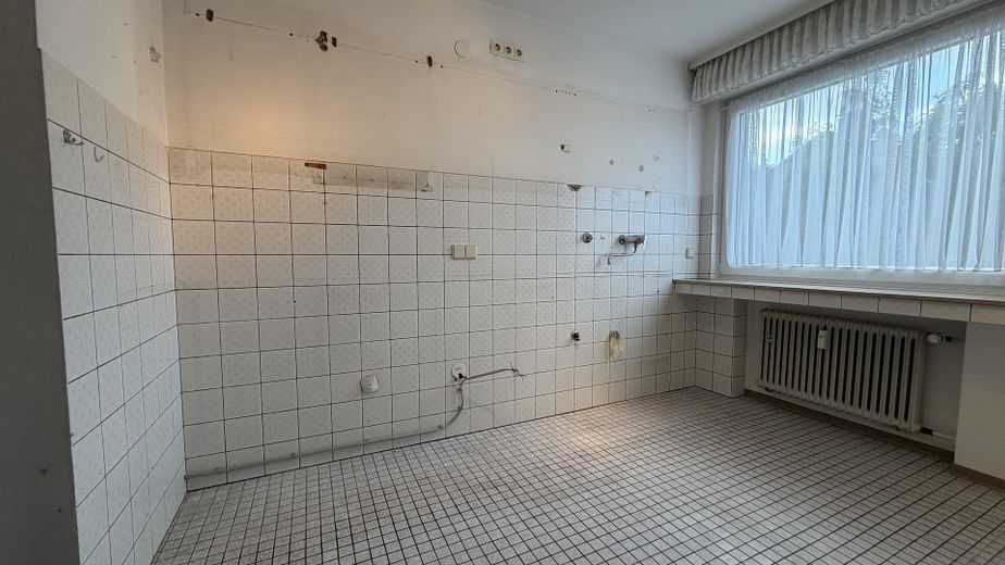 Gepflegtes Zweifamilienhaus auf Erbpacht mit Potenzial in Datteln! – Küche EG