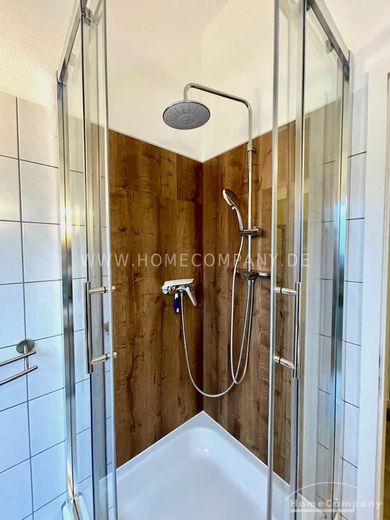 27462 HomeCompany Dresden Möbliert/Furnished 2-Zimmer Dachgeschoß-Apartment in Dresden-Grosszschachwitz max. 3 Personen – 78f9a320404a88342e42e8990854797561a03e79.jpg