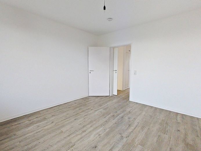 Punta in alto: moderno appartamento di 3 locali con BALCONE e splendida vista – Ansicht II: Schlafzimmer II