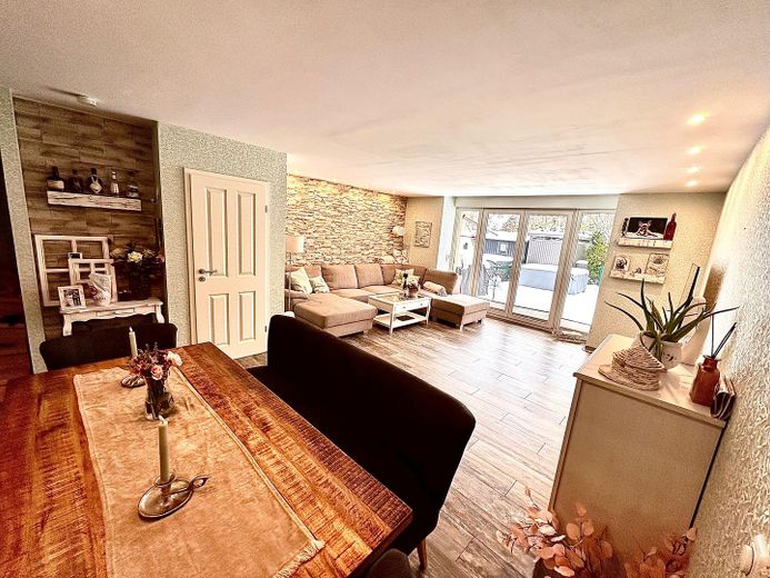 Reihenmittelhaus mit 181qm Wohn-Nutzfläche – Foto 8