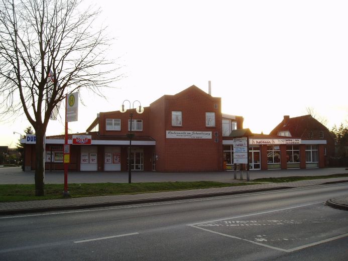 Laden,Büro und Praxis in 21436 Marschacht geeignet auch f. Physiologische Praxis zu vermieten – Ansicht von der Elbuferstraße
