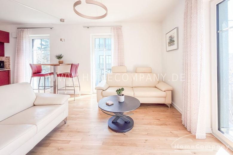 25847 Dresden HomeCompany Möbliert/Furnished 2-Zimmer Apartment mit Balkon in Dresden-Strehlen am Großen Garten max. 2 Personen – 44ba13baf2e8766555e1f95c19846d3e6307bd6c.jpg