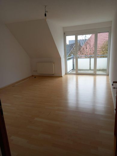 3,5 Zimmer Maisonette-Wohnung – Wohnzimmer