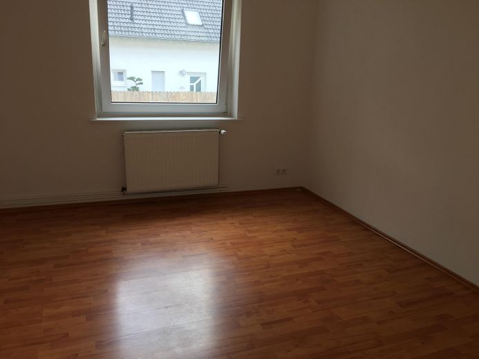 Hannover-Misburg 2 MFH - 11 Wohneinheiten mit insgesamt ca. 660 Wohnfläche – Haus 85 EG links