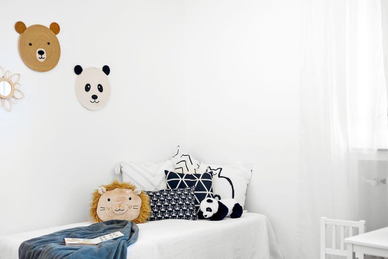 Sofort einziehen! Helle, 2026 modernisierte 3-Zimmer-Wohnung mit Südbalkon in Straubing – Detail - Kinderzimmer