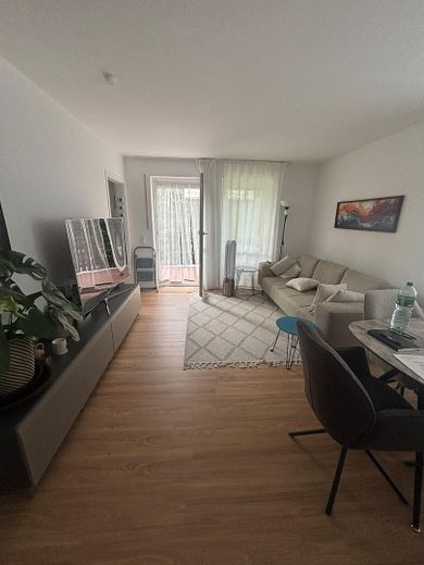 Vivir con encanto de jardín: exclusivo piso de 2 habitaciones en Trudering – Foto 19