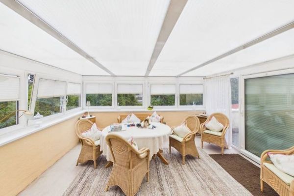 Zur Vermietung: Großzügiges Wohnen auf 119 m² – mit Wintergarten & Terrasse!