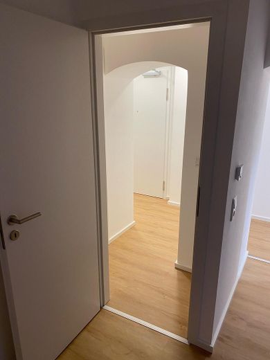 Luxuriöse 2-Zimmer Wohnung im EG mit Garten im Paulusviertel – Schlafzimmer