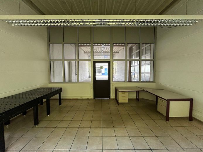 120 qm Halle, 720 qm Halle, 200 qm Halle im Bliesgau, z.T. mit Büro & Videoüberwachung – Halle 4, Büro
