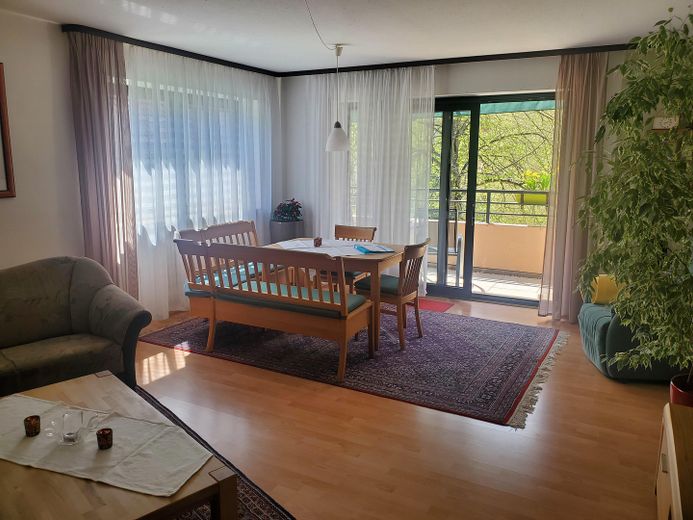 Essbereich im Wohnzimmer